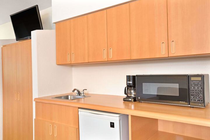 Microtel Inn & Suites by Wyndham Morgan Hill / San Jose Area
