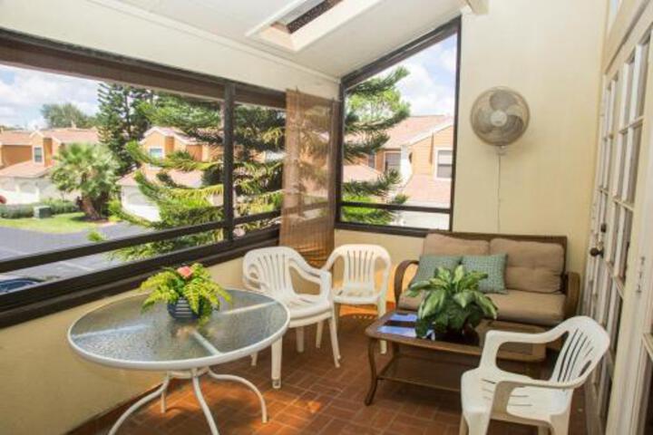 3BR Villa Claremont Holiday Home