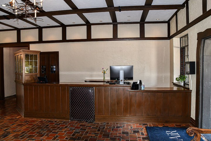 Hotel Interior 10 of 68