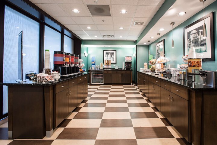 Hampton Inn & Suites Toledo / Westgate