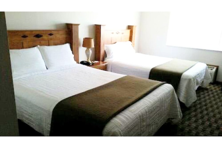 Burke Inn Motel & Suites