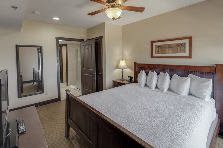 Room 63 of 250
