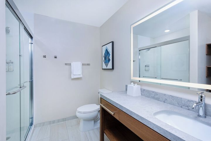 Room 30 of 52