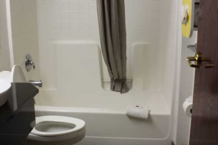Motel 6 Dixon CA