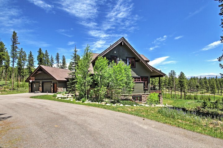 Tabernash Retreat w / Hot Tub & Stunning Mtn Views!