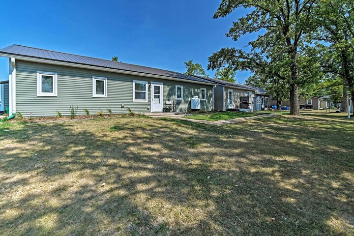 The Lakefront Home - 5 Minutes From Detroit Lakes!