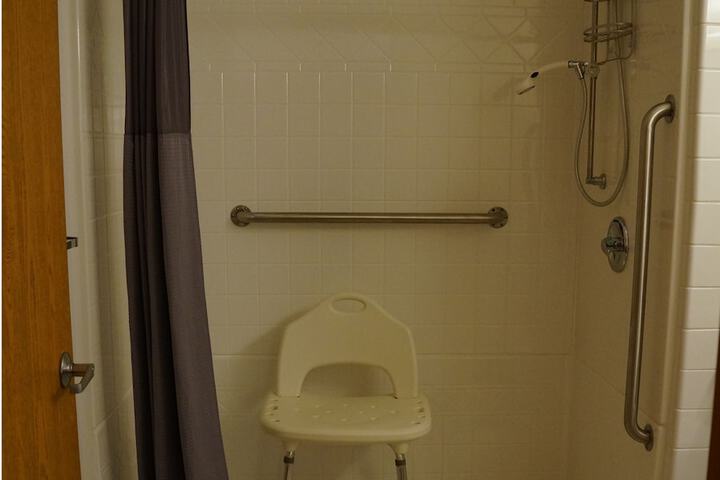 Room 34 of 35