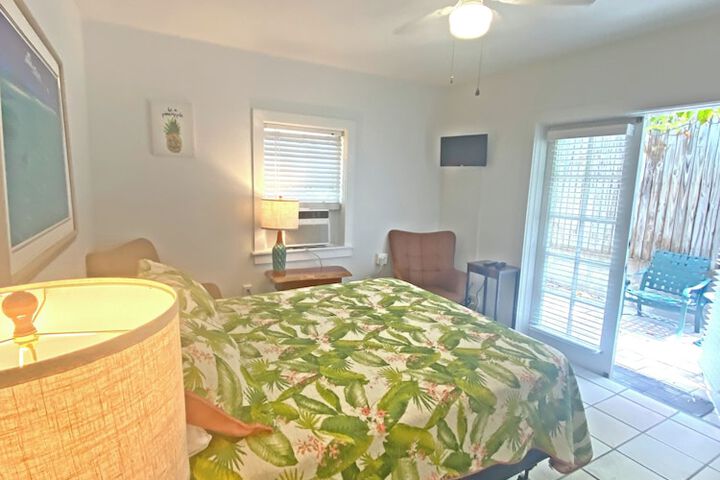 Room 59 of 218