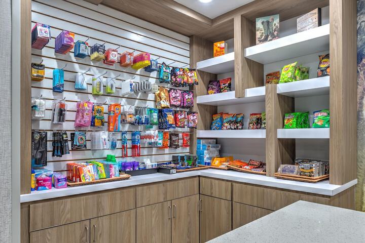 La Quinta Inn & Suites by Wyndham Paris