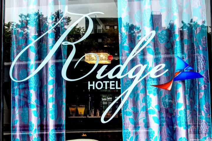 Hotel 4 of 39