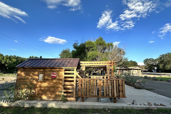 Moosehead Lodge & Cabins