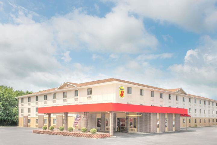 Hotel 2 of 15
