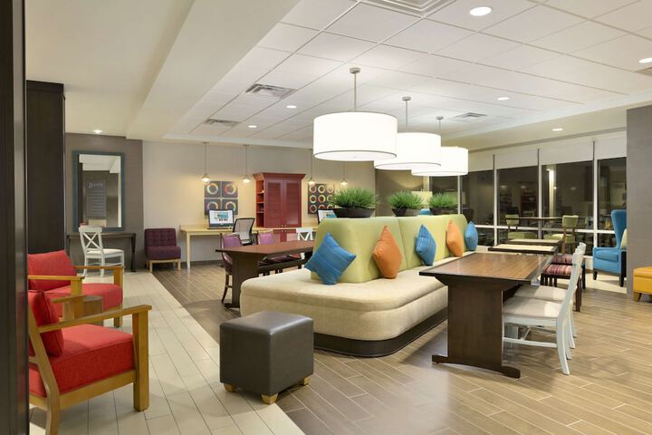 Hotel Interior 6 of 18