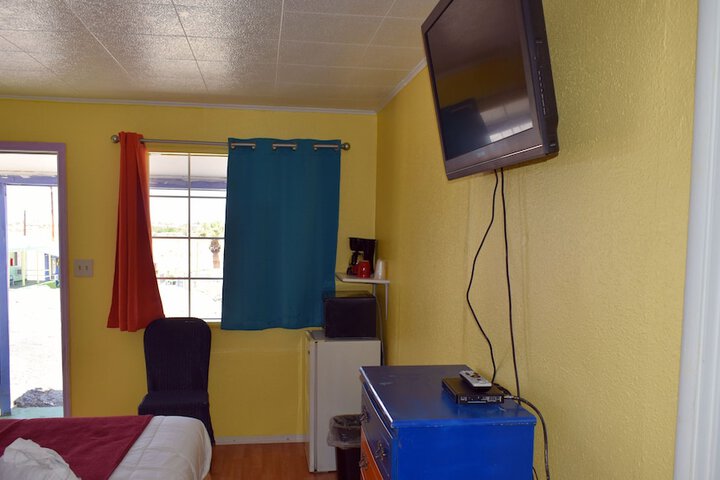 Room 16 of 47