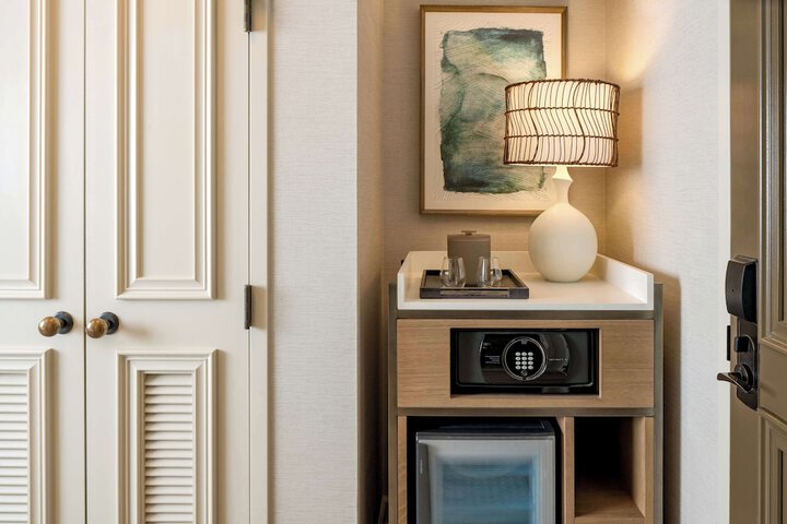 Room 60 of 159