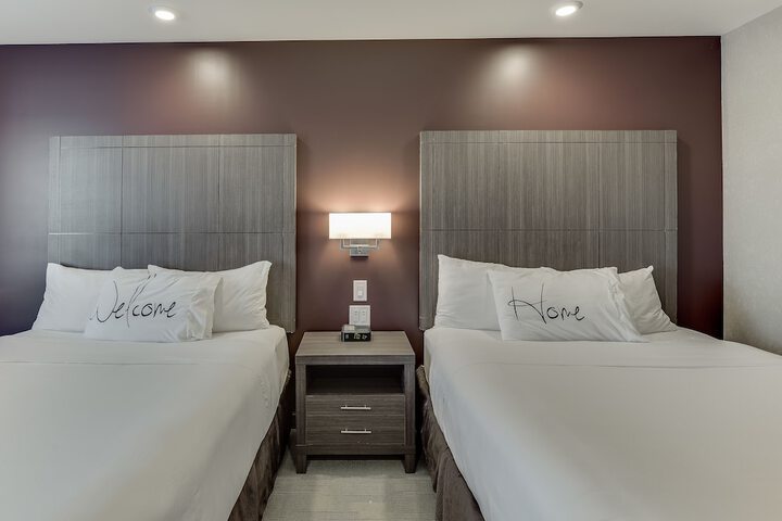 Home Inn & Suites Saskatoon South