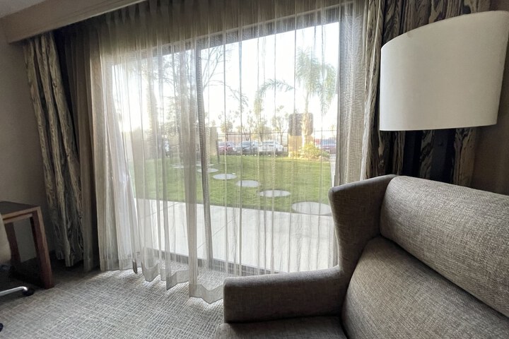 DoubleTree by Hilton Fresno Convention Center