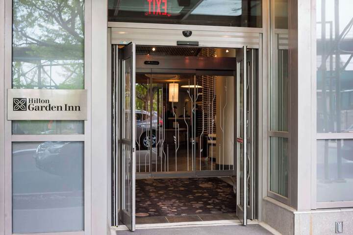 Hilton Garden Inn Long Island City New York