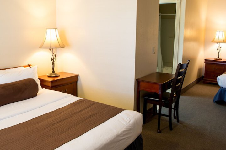 Room 27 of 30