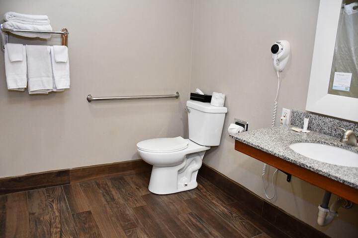Baymont Inn & Suites by Wyndham Platteville