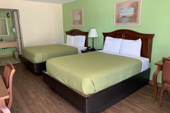 Room 44 of 73