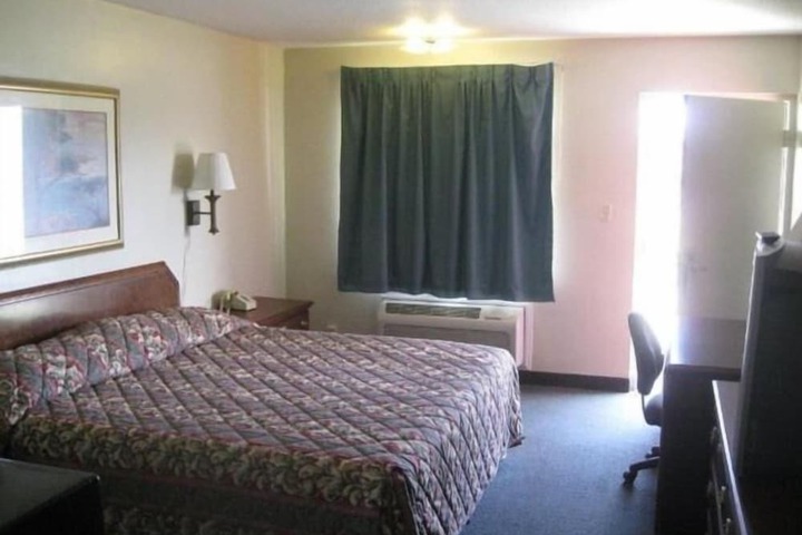 Room 21 of 23