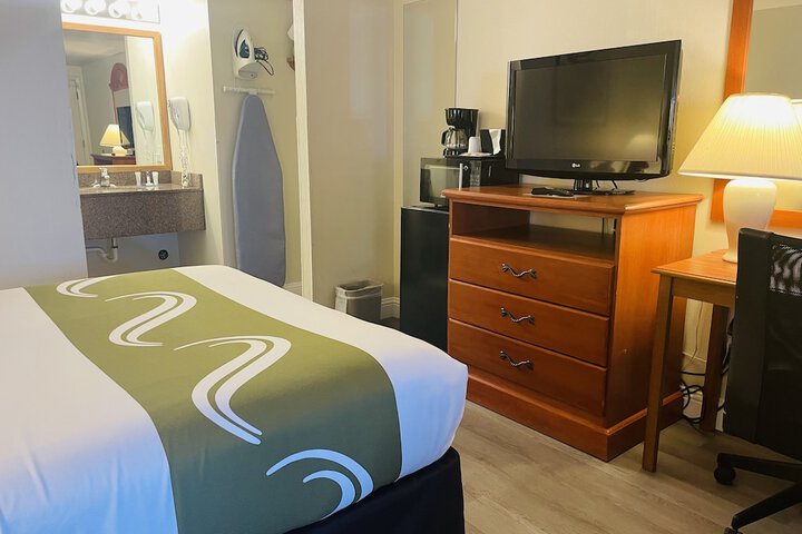 Americas Best Value Inn Sandpoint