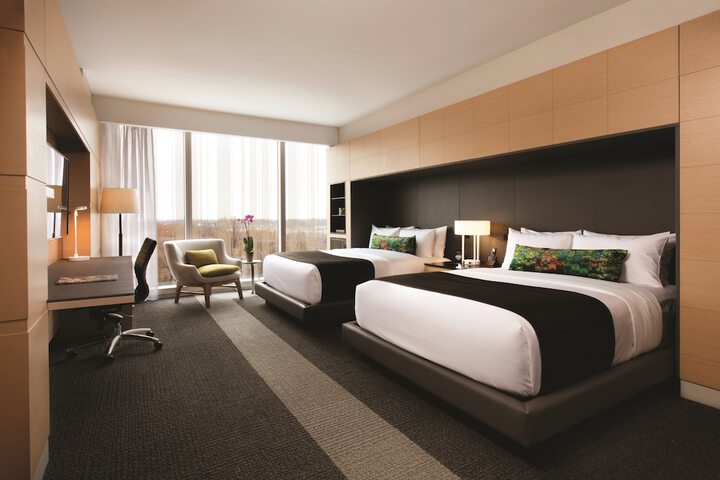 Room 12 of 40
