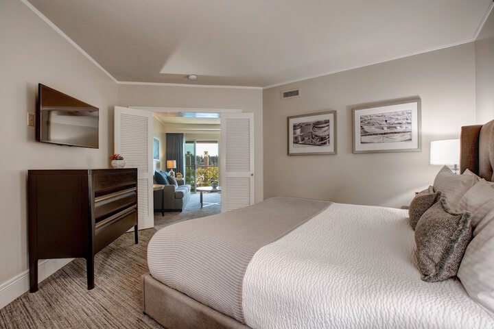 The Woodmark Hotel & Still Spa on Lake Washington