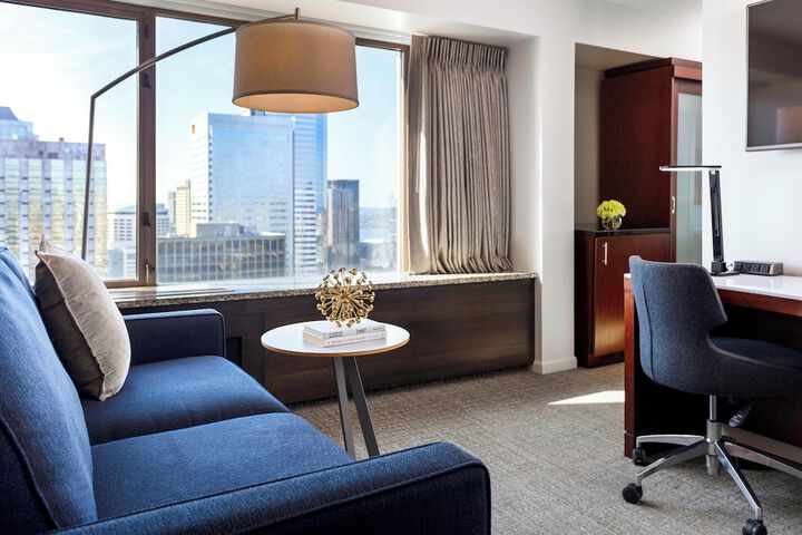 Renaissance Seattle Hotel