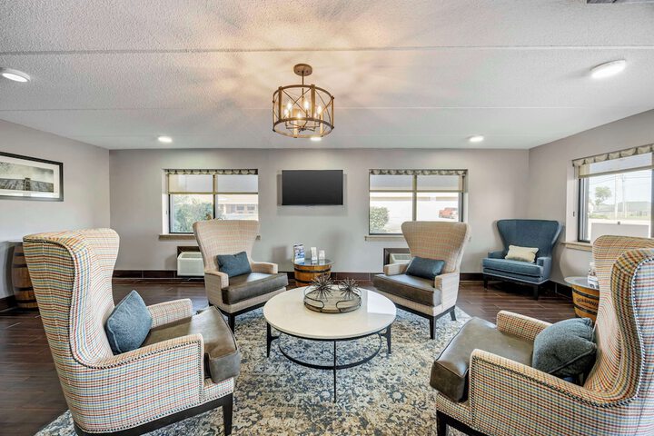 Best Western Shelbyville Inn and Suites Celebration Inn