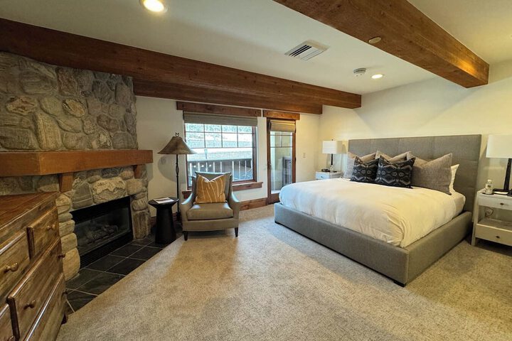 The Chateaux Deer Valley