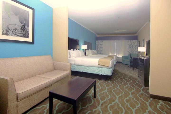Room 36 of 48