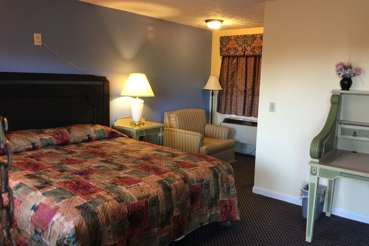 Room 15 of 24
