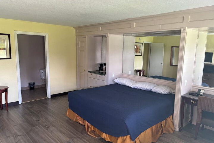 Room 31 of 35