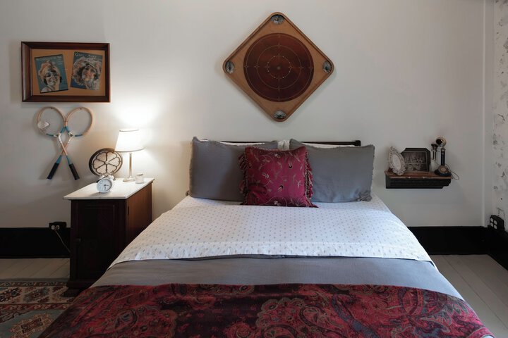 Room 9 of 60