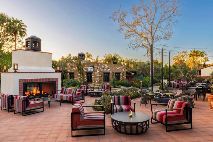 Estancia La Jolla Hotel & Spa