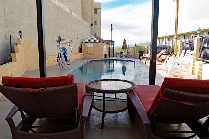 Pool 10 of 57