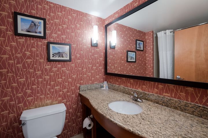 Room 13 of 25