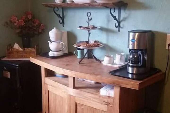 Breakfast/Coffee Service 38 of 51