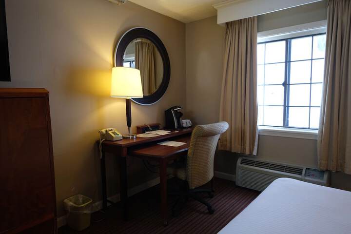 Room 29 of 69
