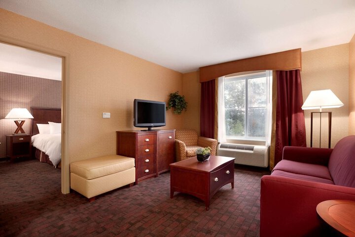 Room 12 of 24