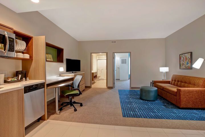 Room 32 of 45