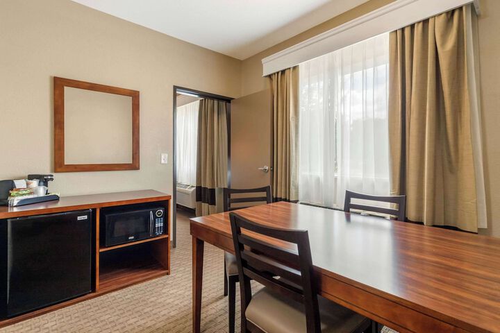 Comfort Suites San Antonio Airport North
