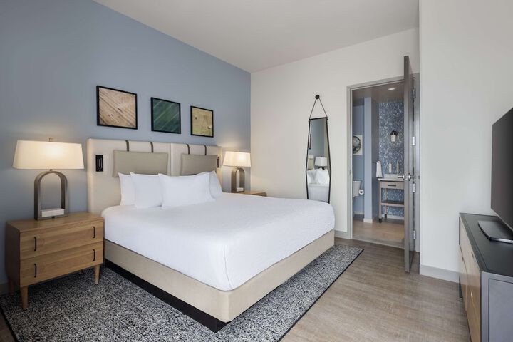 Room 20 of 49