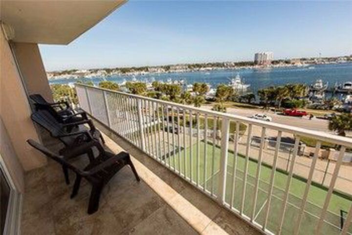 Waterview Towers Yacht Club by Holiday Isle