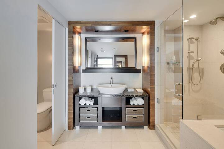 Carillon Miami Wellness Resort