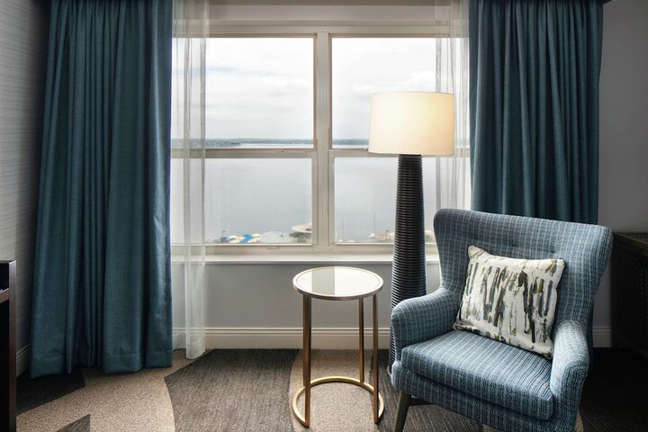 Room 15 of 52