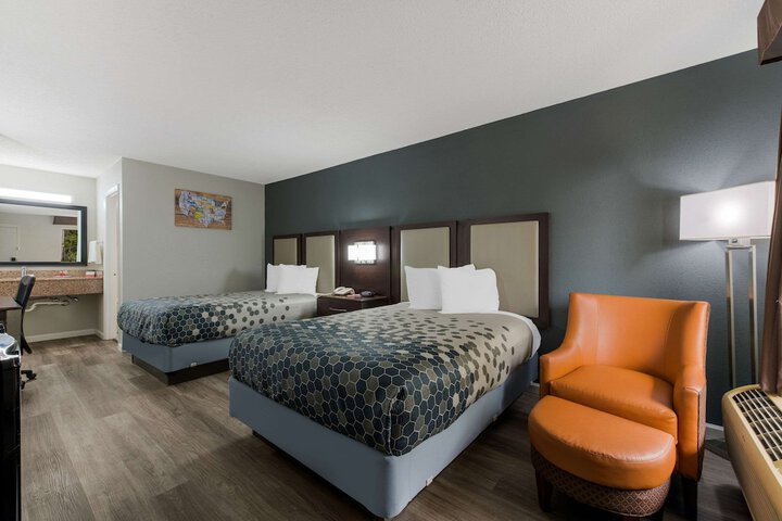 Econo Lodge Cheraw Market Street