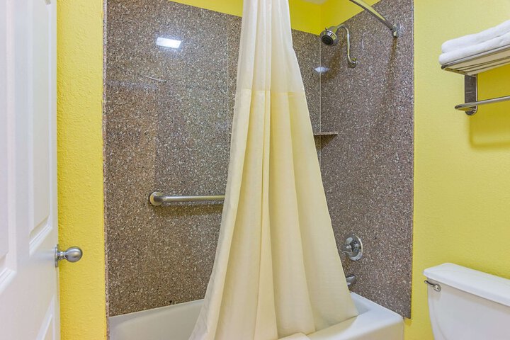 Quality Inn Carthage